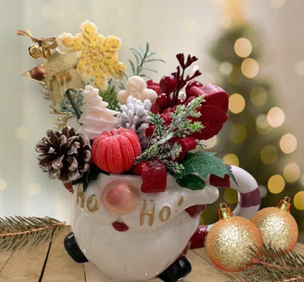 ΣΥΝΘΕΣΗ ΧΡΙΣΤΟΥΓΕΝΝΙΑΤΙΚΗ